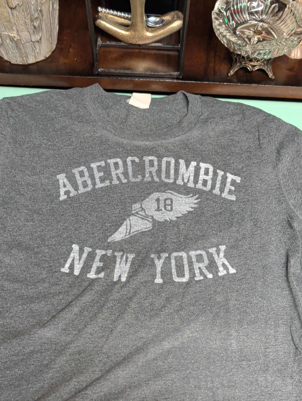 Abercrombie & Fitch Gray New York Graphic Short-Sleeve Tee